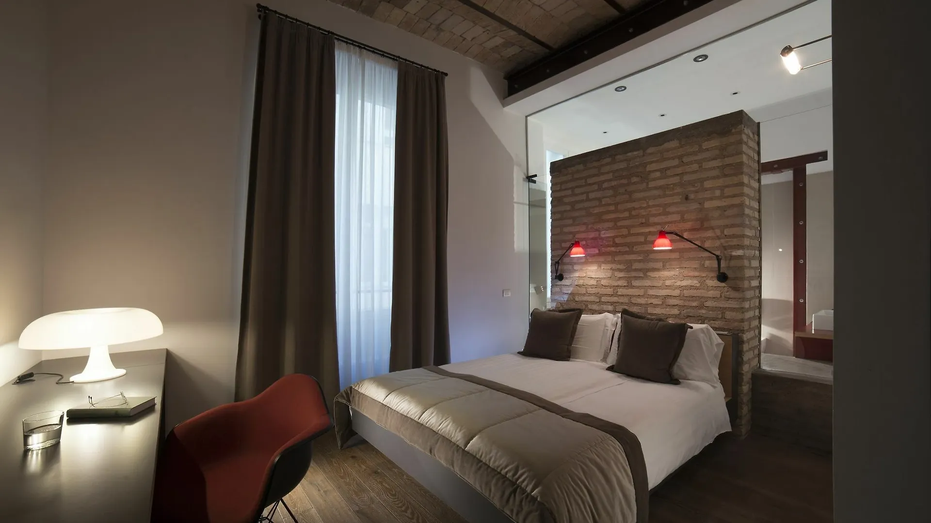 Gasthof Atypical Rooms Rom