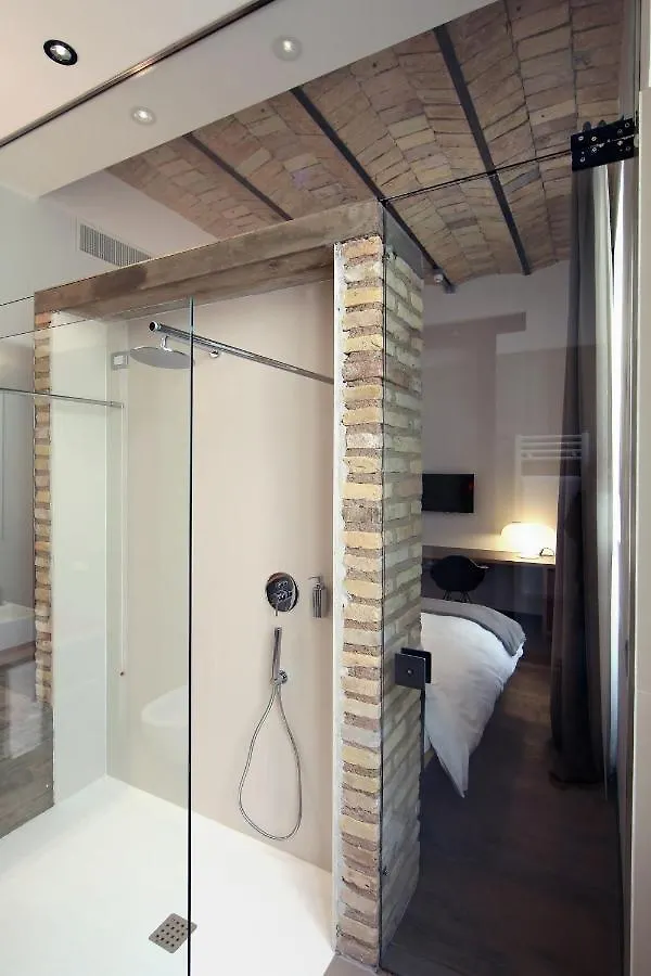 ** Guest house Atypical Rooms Rome Italy