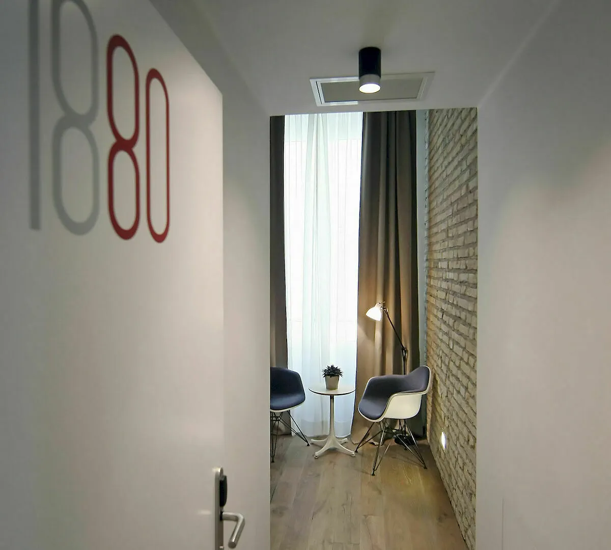 Atypical Rooms Rome 2*,